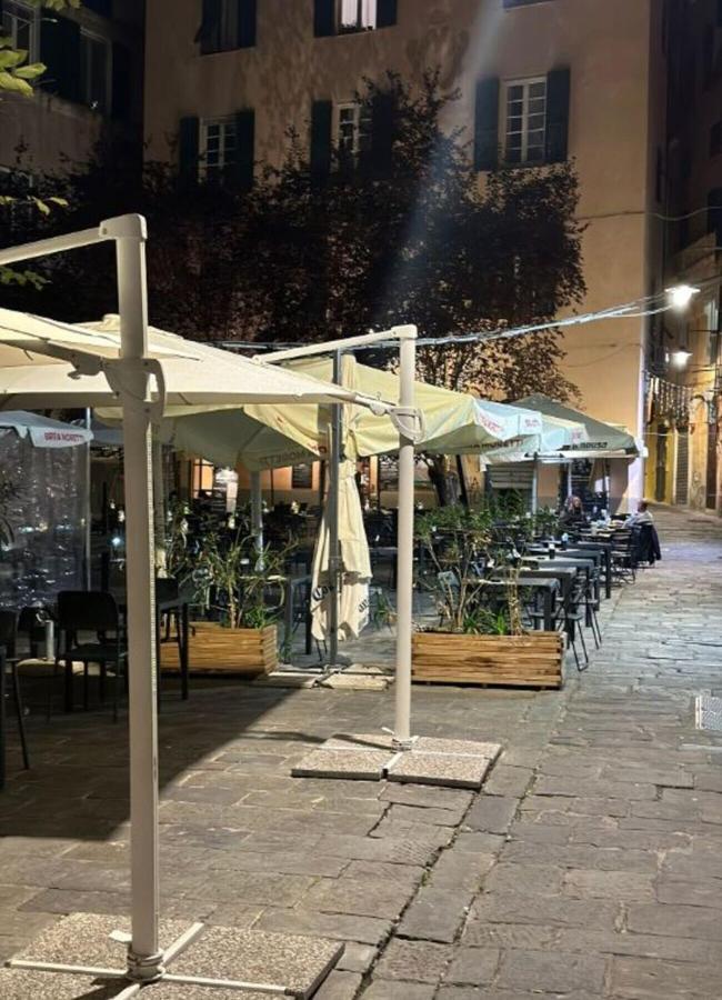 Ridi Che Ti Passa In Vico Lavagna Διαμέρισμα Γένοβα Εξωτερικό φωτογραφία
